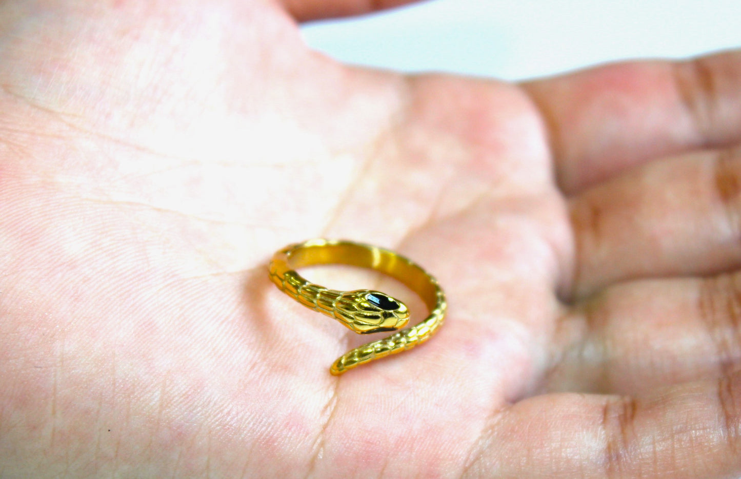 Serpent Ring / 18K Gold Plated