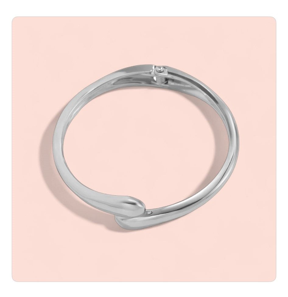 Tear Drop Bangle 18K W/Gold Plated
