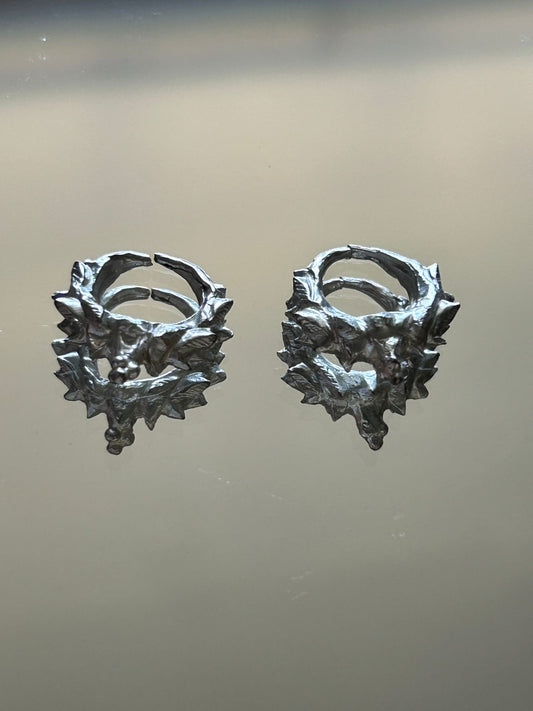 Silver Marwadi Earrings – Hand-Carved Dragon Design with Antique Finish